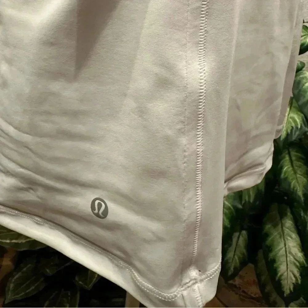 Lululemon Athletica white tank tops size 10